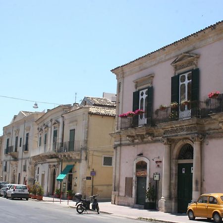 Palazzo Il Cavaliere B&B De Charme Modica Eksteriør bilde