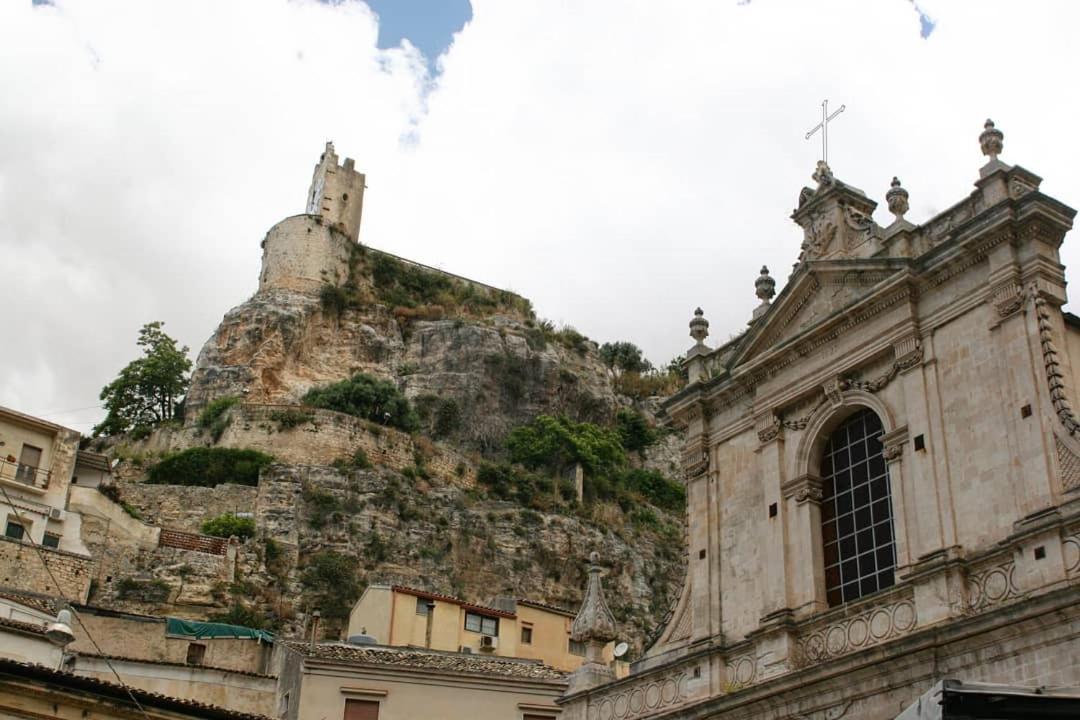 Palazzo Il Cavaliere B&B De Charme Modica Eksteriør bilde
