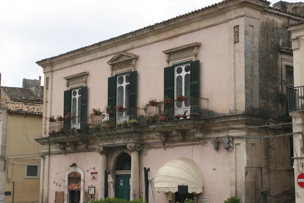 Palazzo Il Cavaliere B&B De Charme Modica Eksteriør bilde