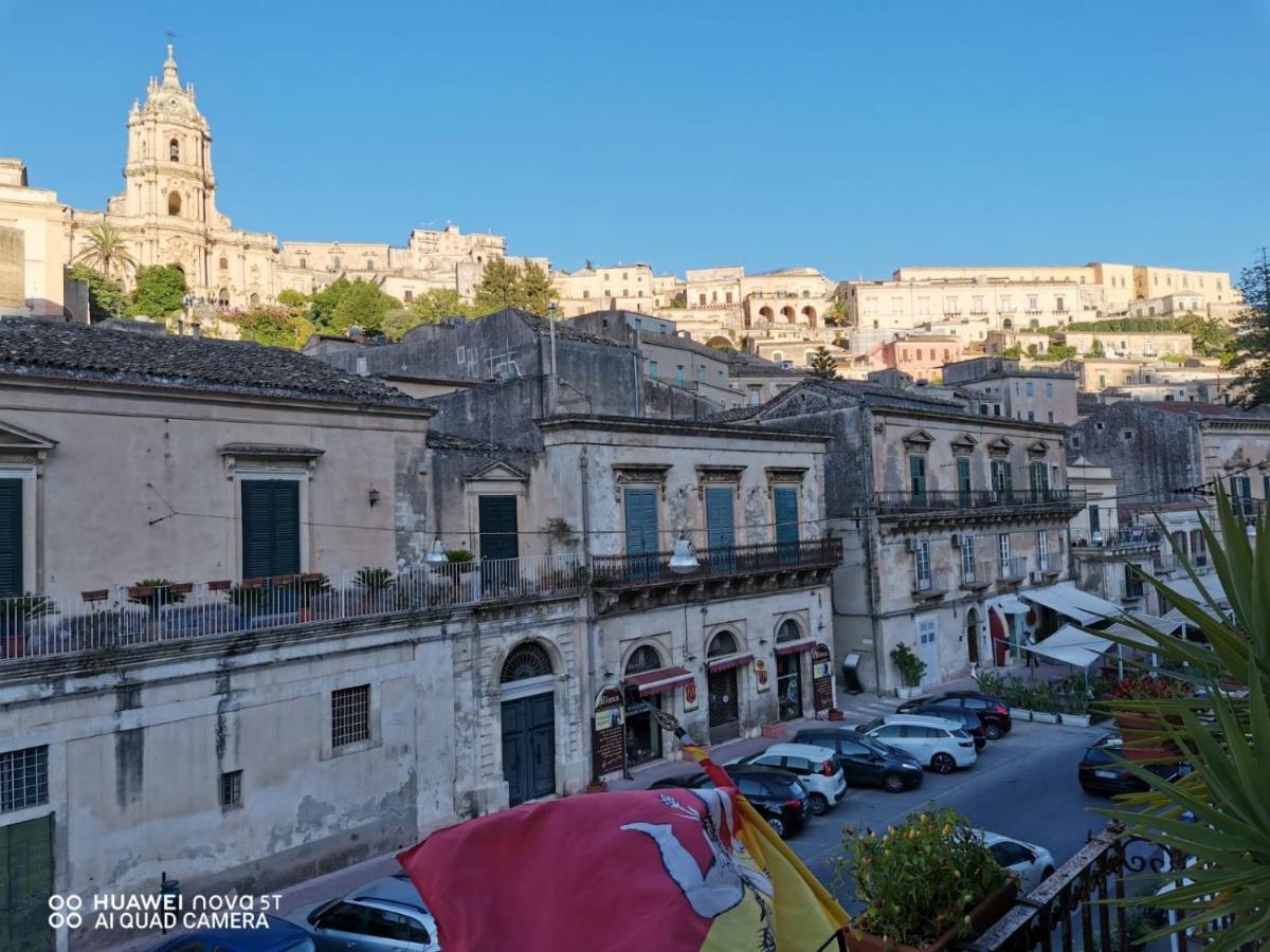 Palazzo Il Cavaliere B&B De Charme Modica Eksteriør bilde