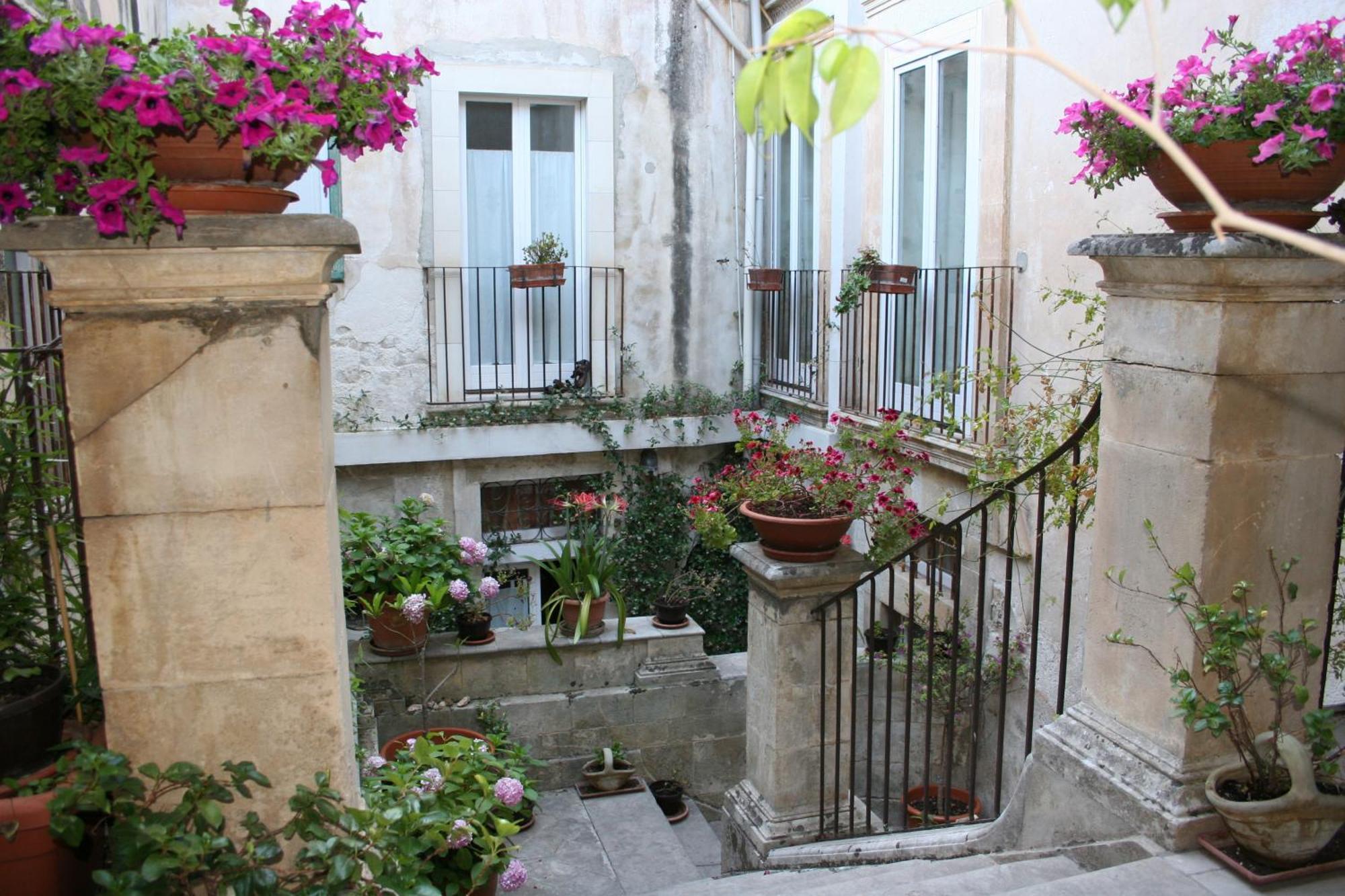 Palazzo Il Cavaliere B&B De Charme Modica Eksteriør bilde
