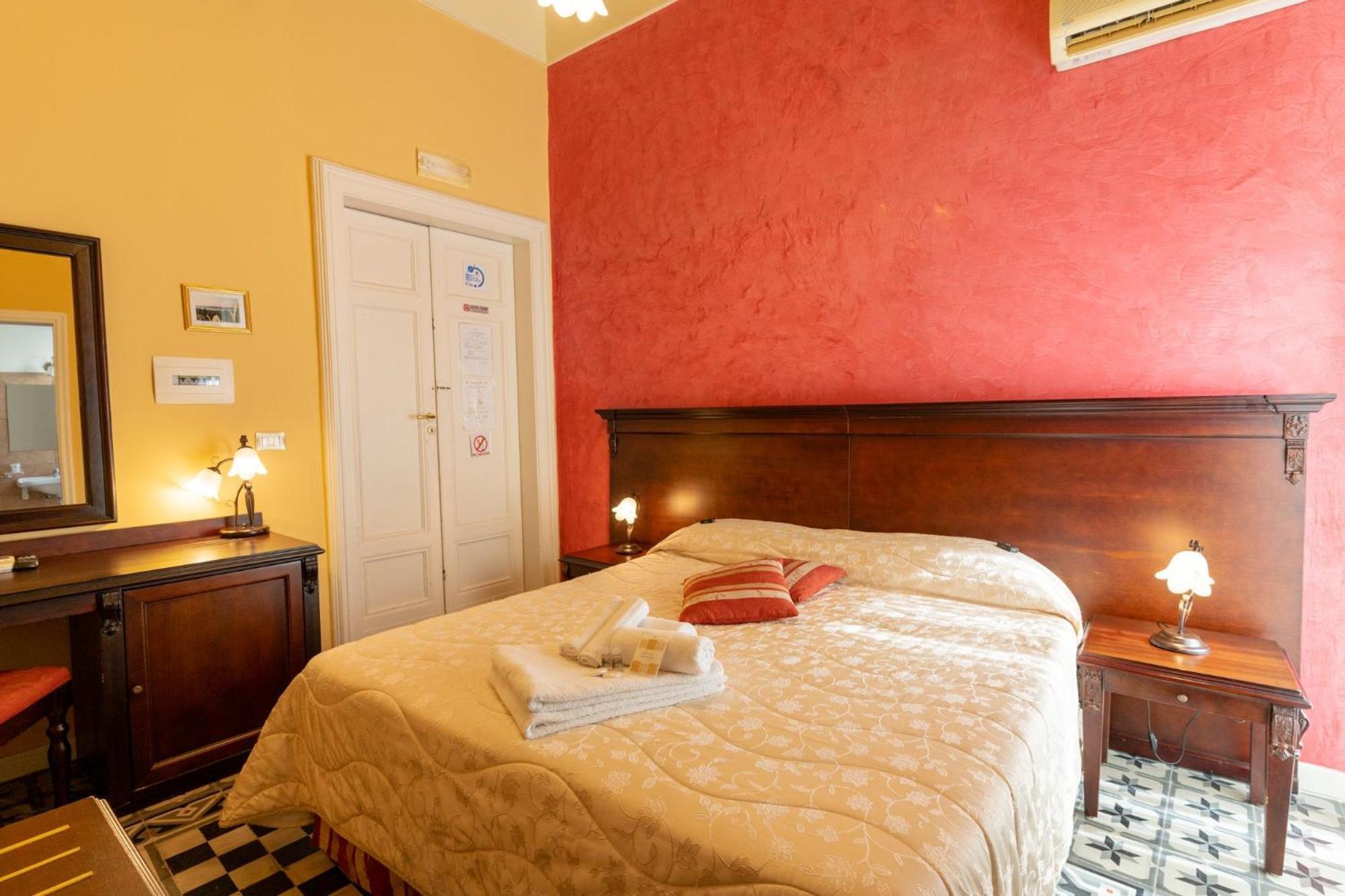 Palazzo Il Cavaliere B&B De Charme Modica Rom bilde