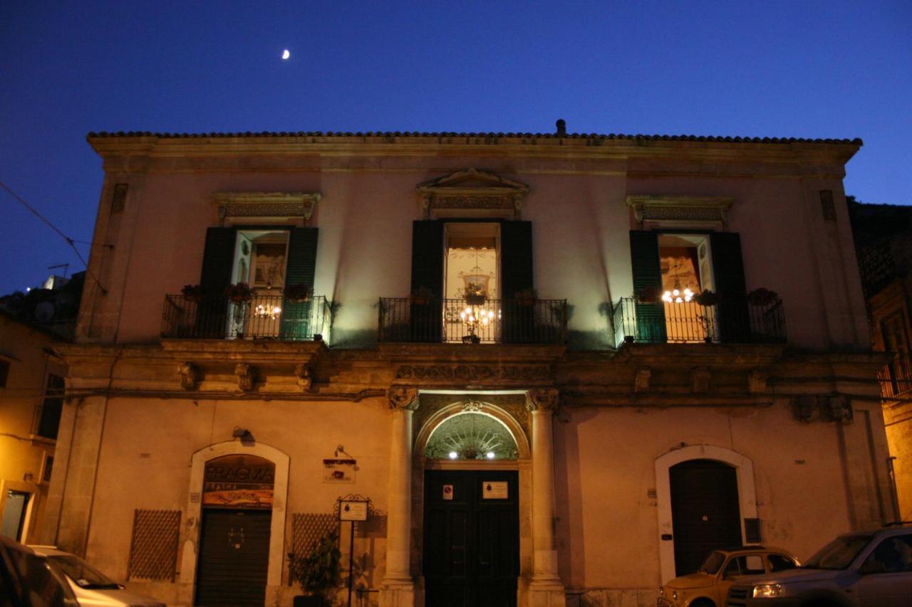 Palazzo Il Cavaliere B&B De Charme Modica Eksteriør bilde